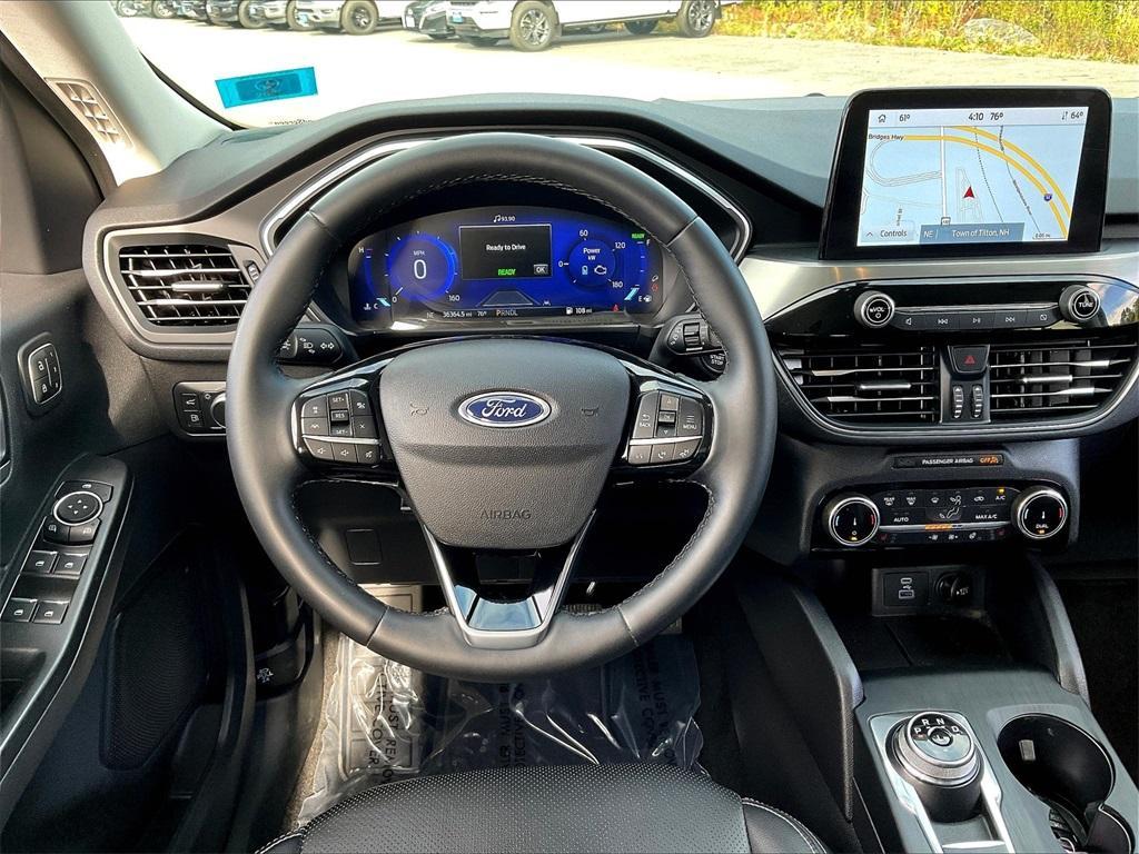 used 2022 Ford Escape car, priced at $24,323