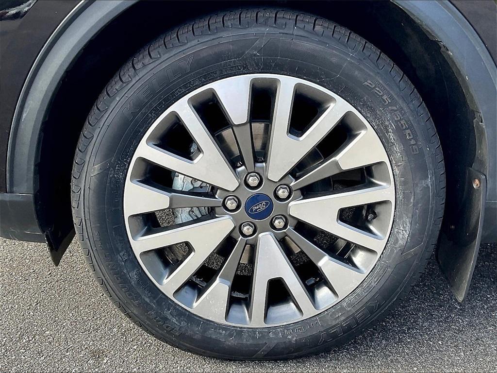 used 2022 Ford Escape car, priced at $24,323