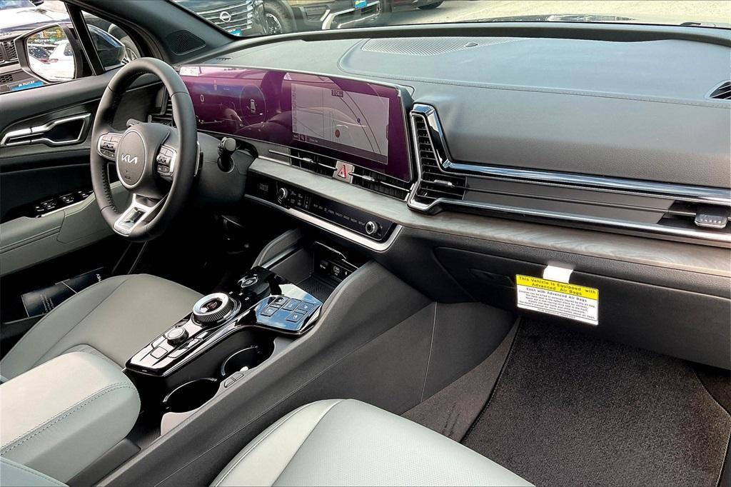 new 2025 Kia Sportage Plug-In Hybrid car, priced at $42,791