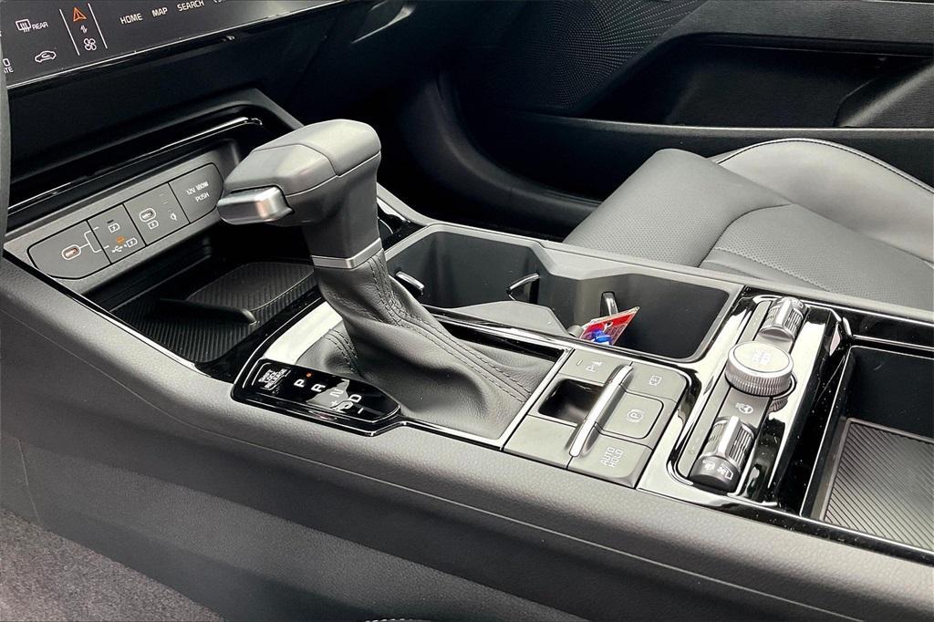 new 2025 Kia K5 car, priced at $33,825