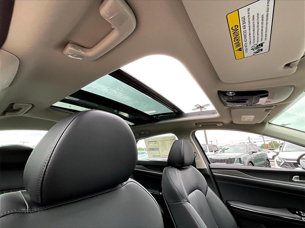 new 2025 Kia K5 car, priced at $32,267