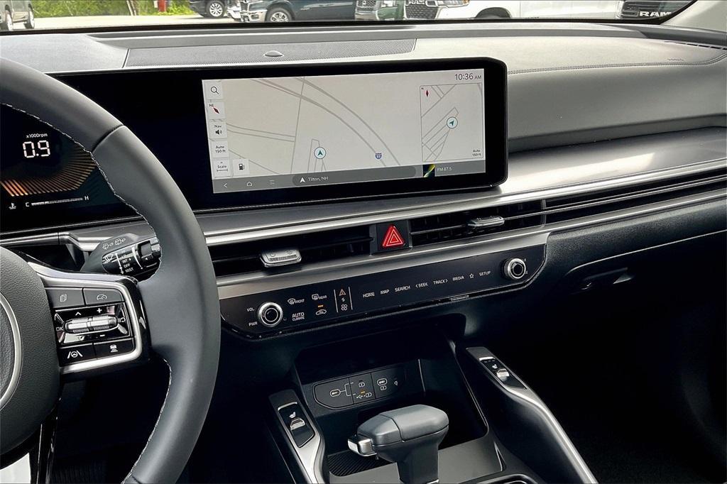 new 2025 Kia Sorento car, priced at $35,551