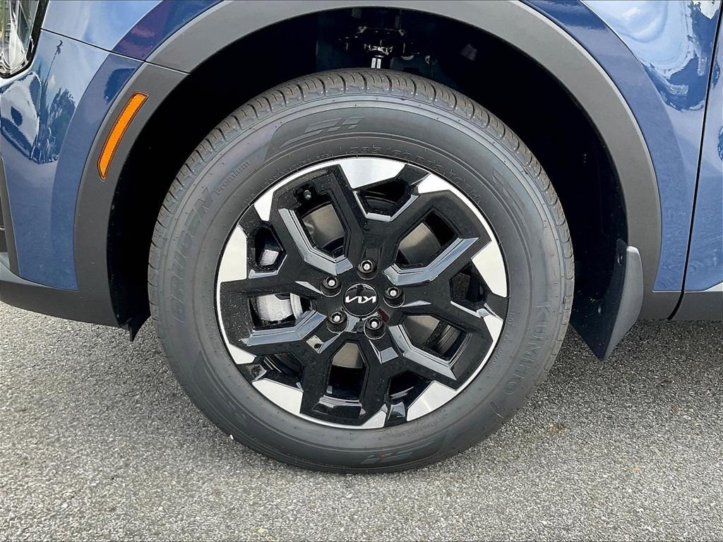 new 2025 Kia Sorento car, priced at $35,551