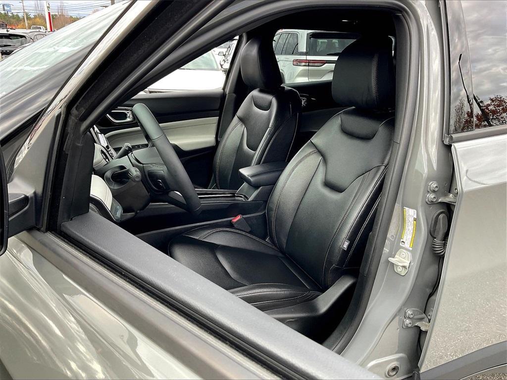 used 2024 Jeep Compass car, priced at $25,323