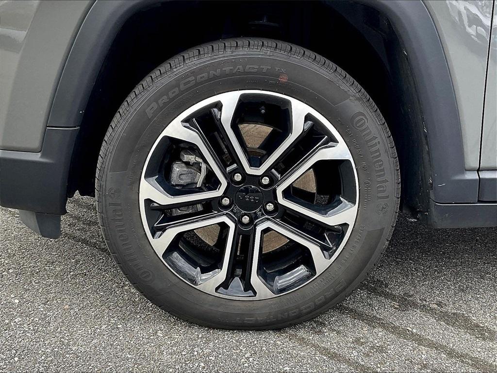 used 2024 Jeep Compass car, priced at $25,323