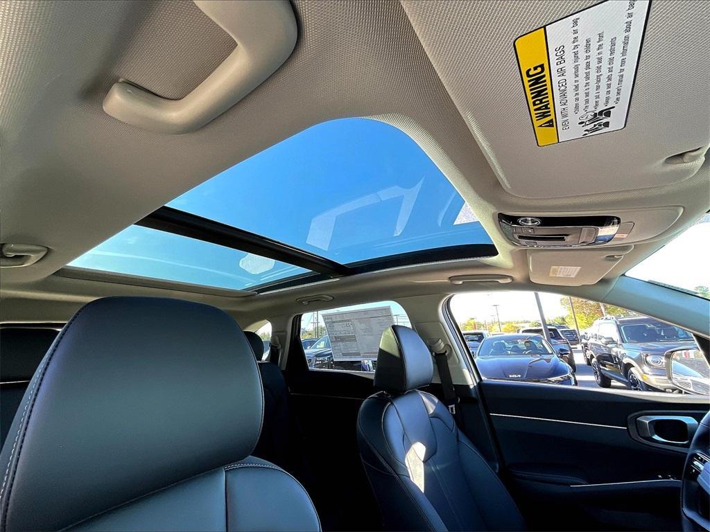 new 2026 Kia Sorento car, priced at $41,267