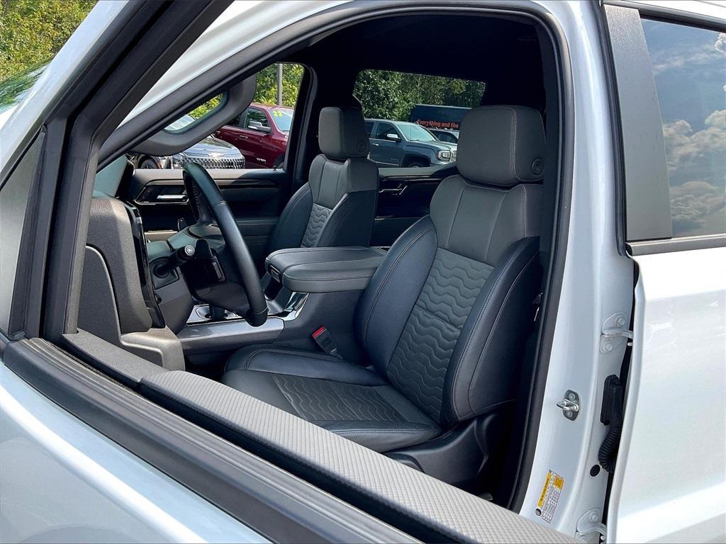 used 2024 Chevrolet Silverado 1500 car, priced at $54,986