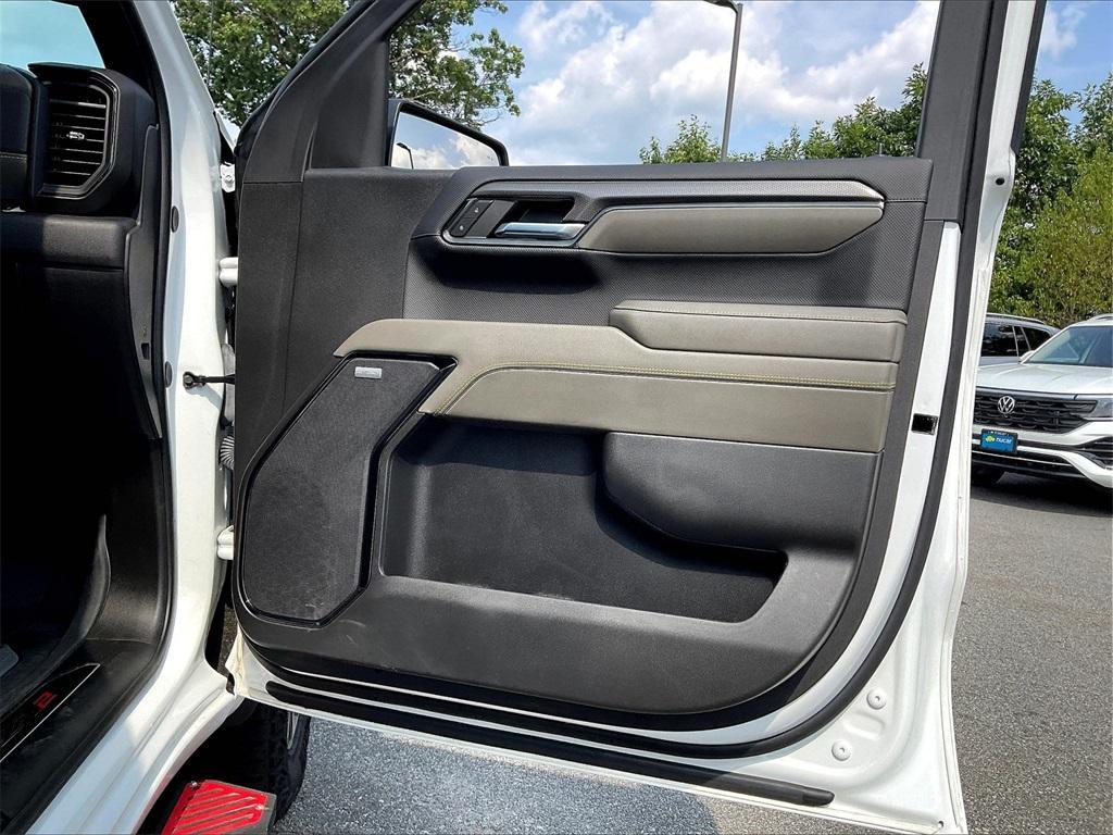 used 2024 Chevrolet Silverado 1500 car, priced at $54,986