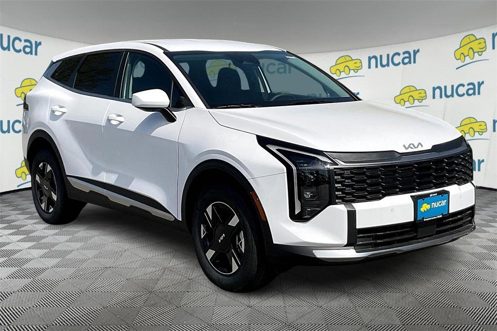 new 2026 Kia Sportage car, priced at $31,653