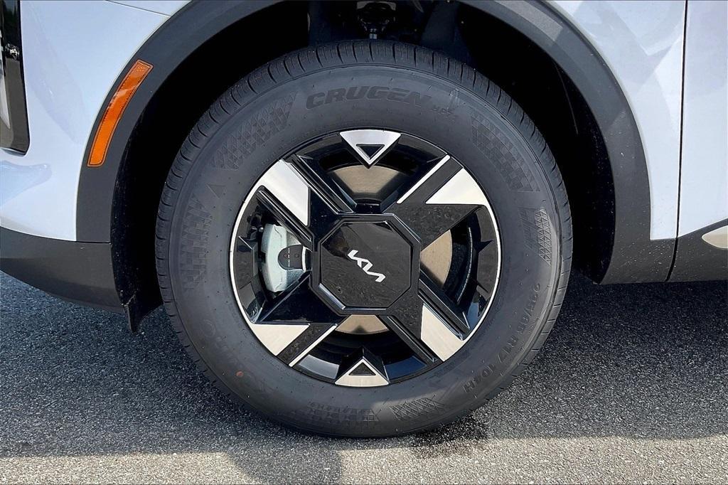 new 2026 Kia Sportage car, priced at $31,653