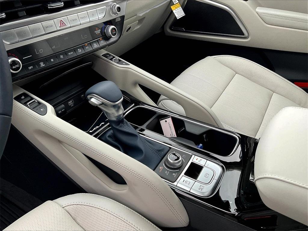 new 2025 Kia Telluride car, priced at $43,655