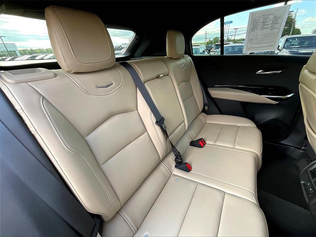 used 2024 Cadillac XT4 car, priced at $34,767