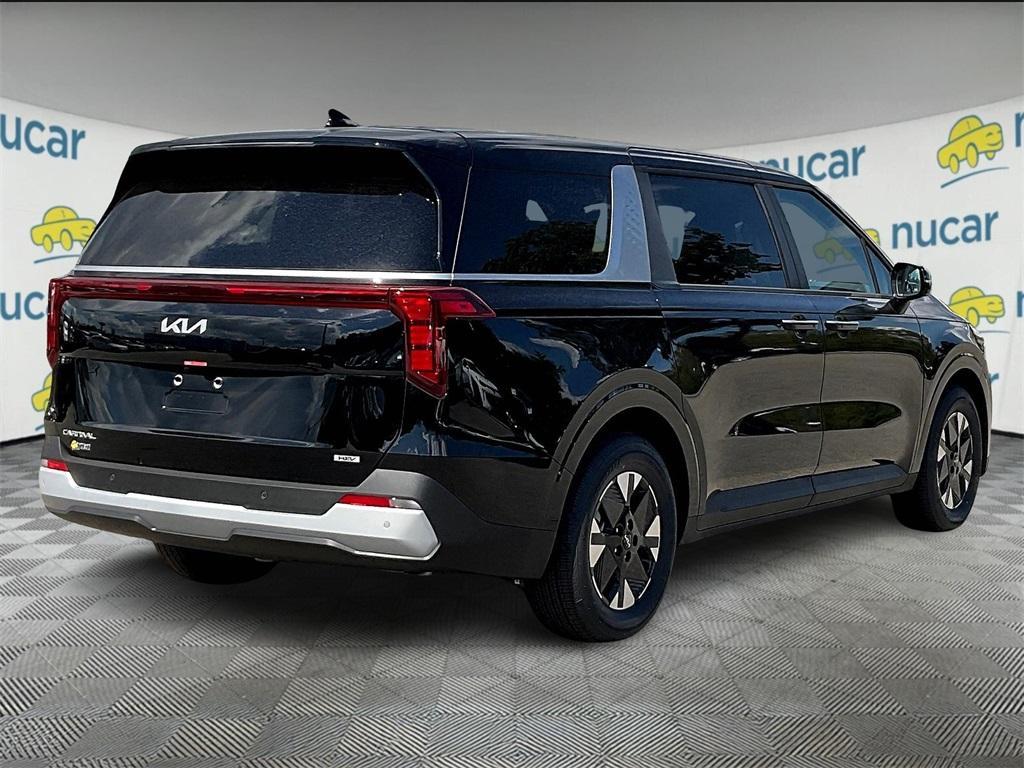 new 2026 Kia Carnival Hybrid car, priced at $40,827