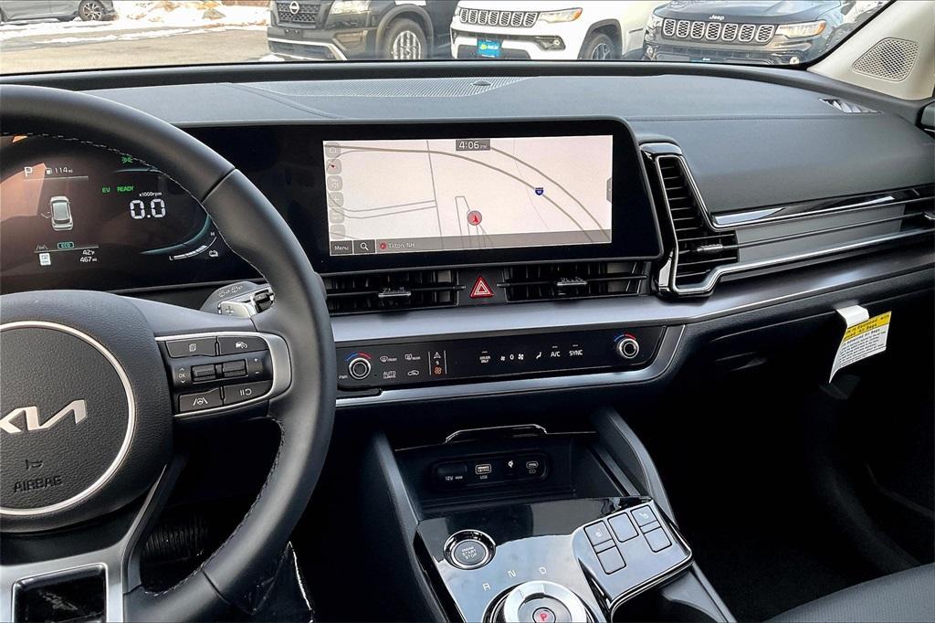 new 2025 Kia Sportage Hybrid car, priced at $34,385