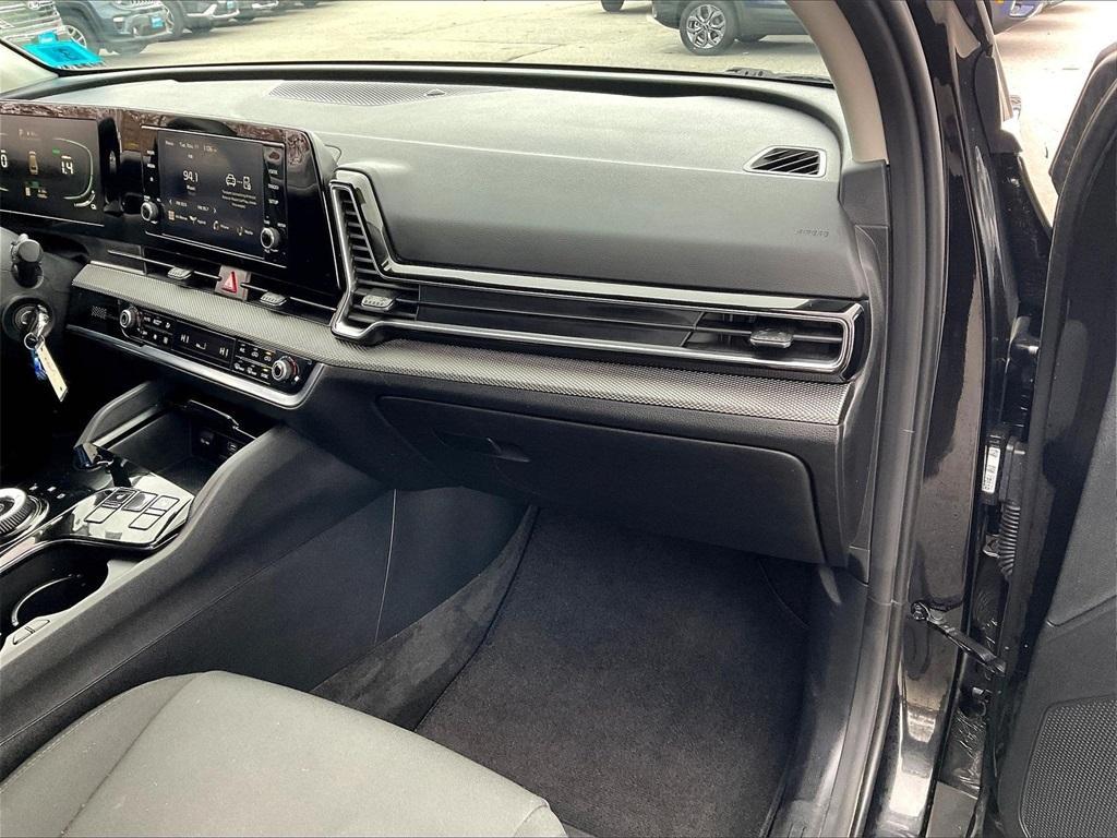 used 2023 Kia Sportage Hybrid car, priced at $26,323