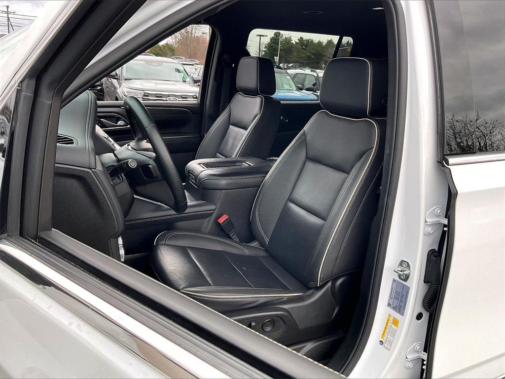 used 2024 GMC Yukon XL car, priced at $55,989