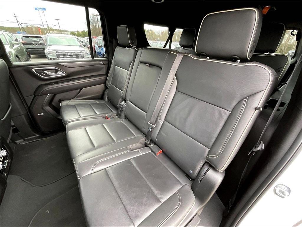 used 2024 GMC Yukon XL car, priced at $55,989