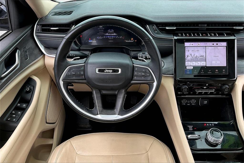 used 2022 Jeep Grand Cherokee car, priced at $29,989