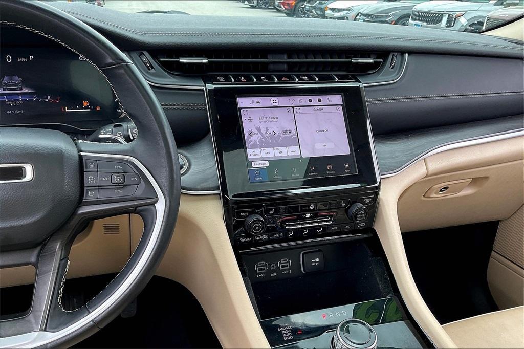 used 2022 Jeep Grand Cherokee car, priced at $29,989