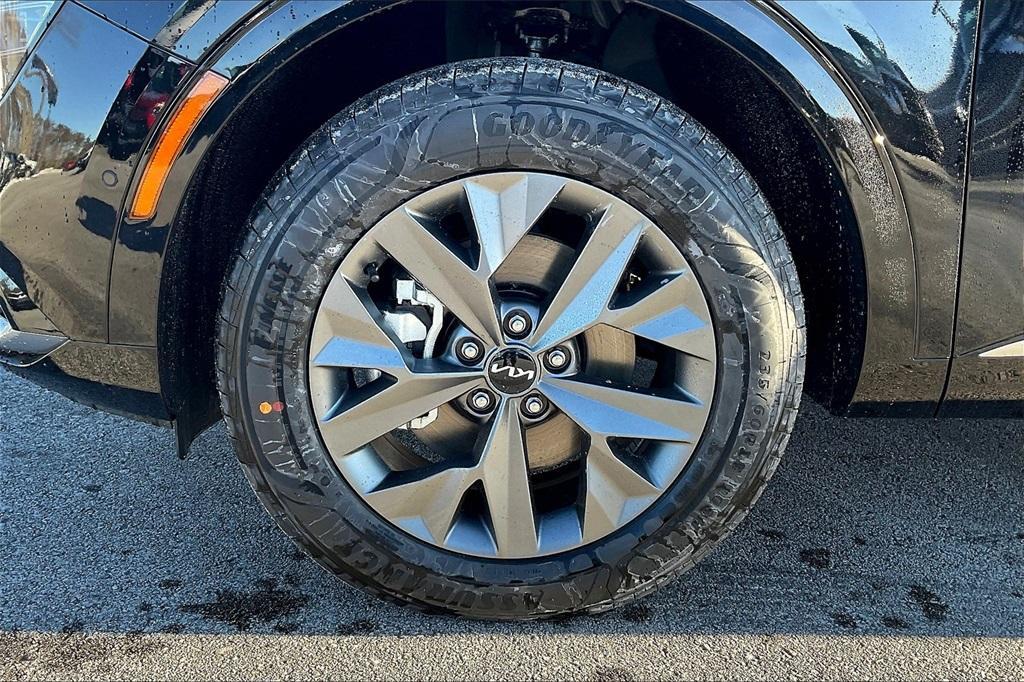 new 2025 Kia Sportage Hybrid car, priced at $37,390