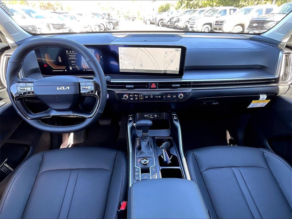 new 2026 Kia Sorento car, priced at $38,792