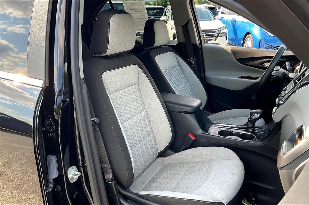 used 2023 Chevrolet Equinox car, priced at $21,557