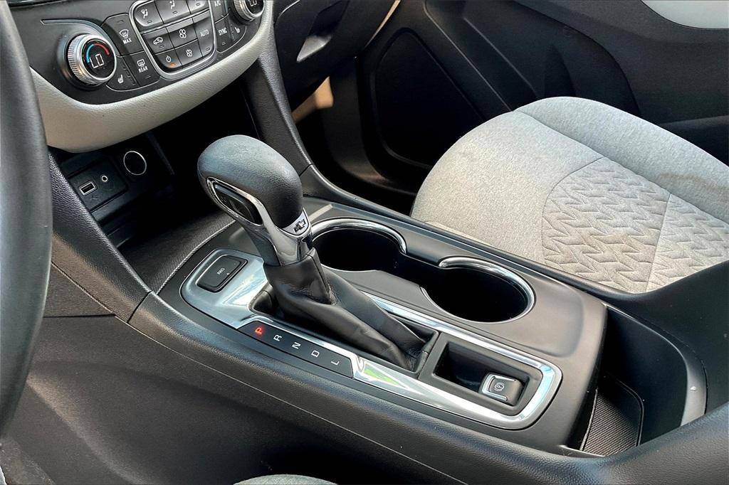 used 2023 Chevrolet Equinox car, priced at $21,557