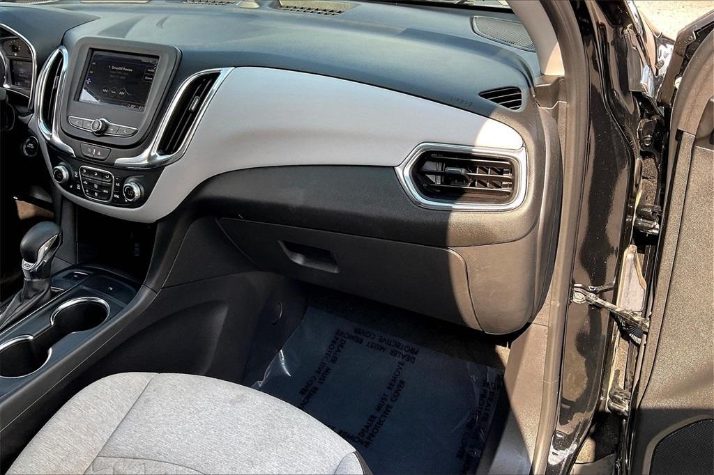 used 2023 Chevrolet Equinox car, priced at $21,557