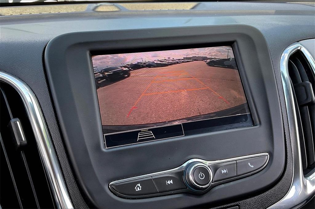 used 2023 Chevrolet Equinox car, priced at $21,557