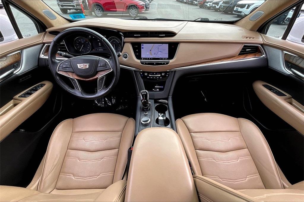 used 2021 Cadillac XT5 car, priced at $30,963