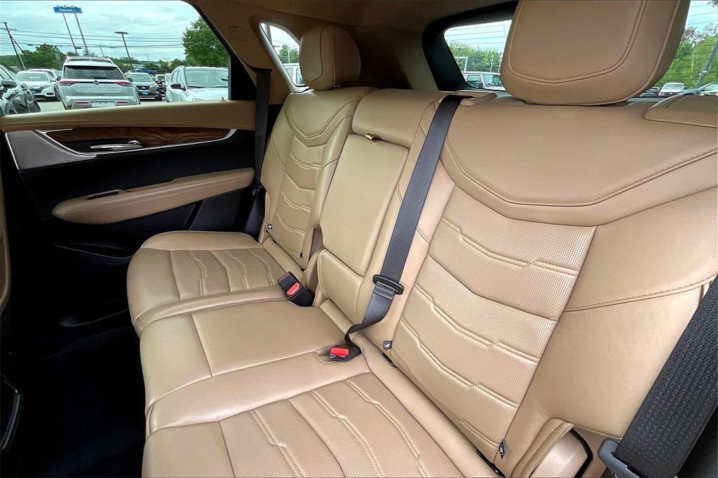 used 2021 Cadillac XT5 car, priced at $30,963