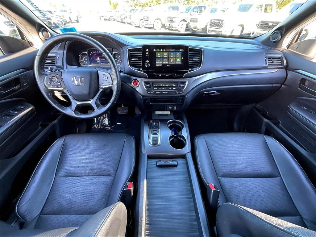 used 2022 Honda Passport car, priced at $31,487