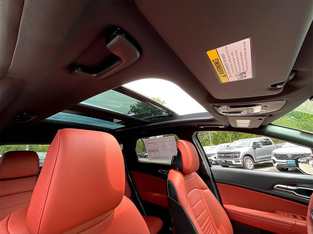 new 2026 Kia Sportage car, priced at $37,655