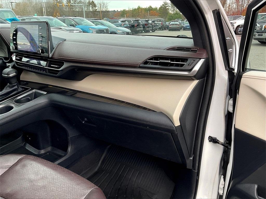 used 2022 Toyota Sienna car, priced at $45,223