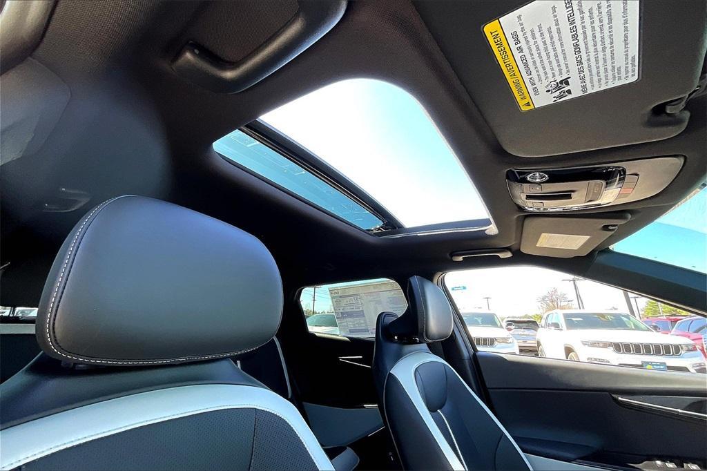 new 2025 Kia EV6 car, priced at $45,205