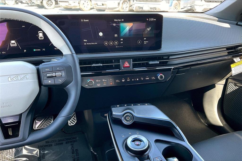 new 2025 Kia EV6 car, priced at $45,205