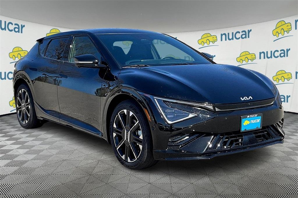new 2025 Kia EV6 car, priced at $45,205