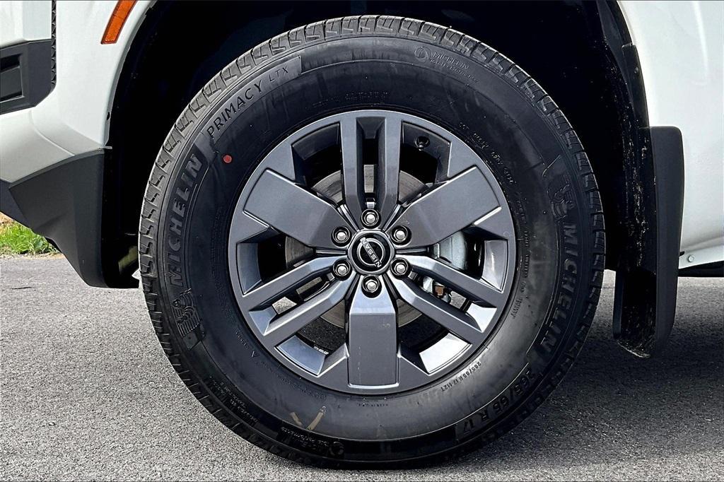 used 2025 Nissan Frontier car, priced at $33,989