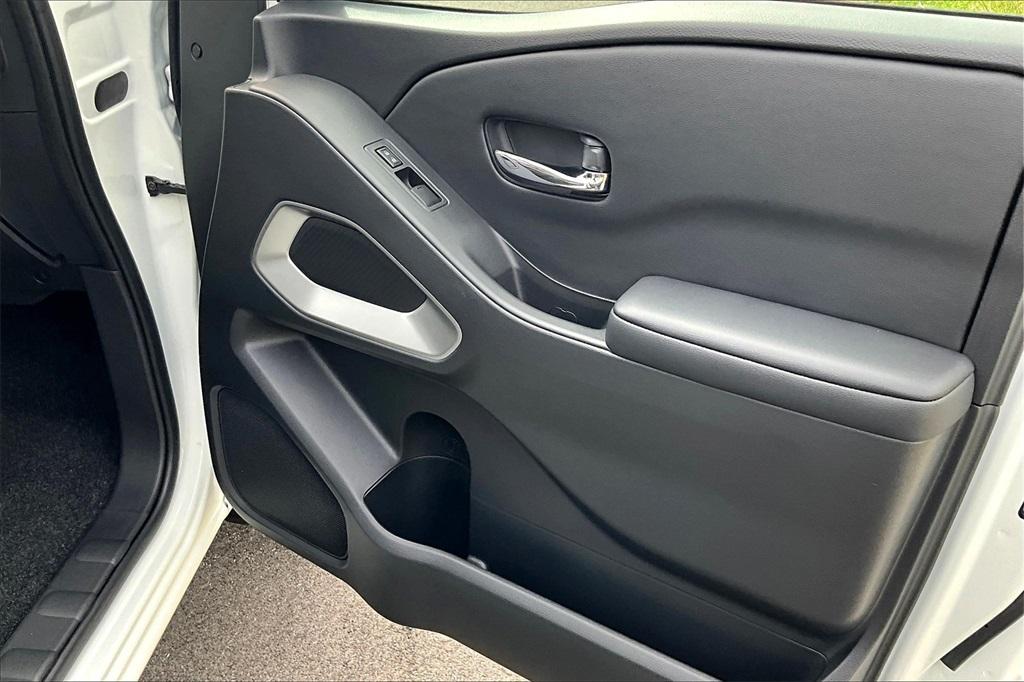 used 2025 Nissan Frontier car, priced at $33,989