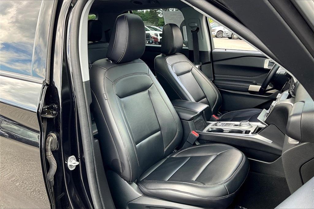 used 2023 Ford Explorer car, priced at $32,423