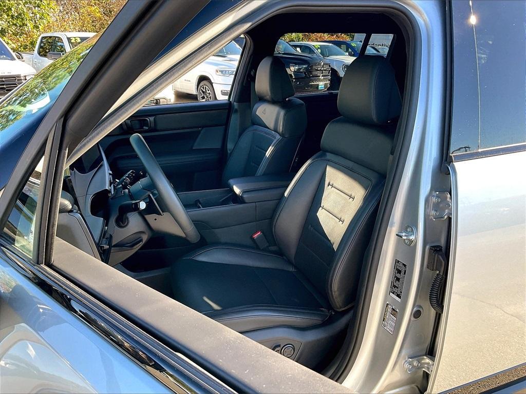 used 2024 Hyundai Santa Fe car, priced at $39,454