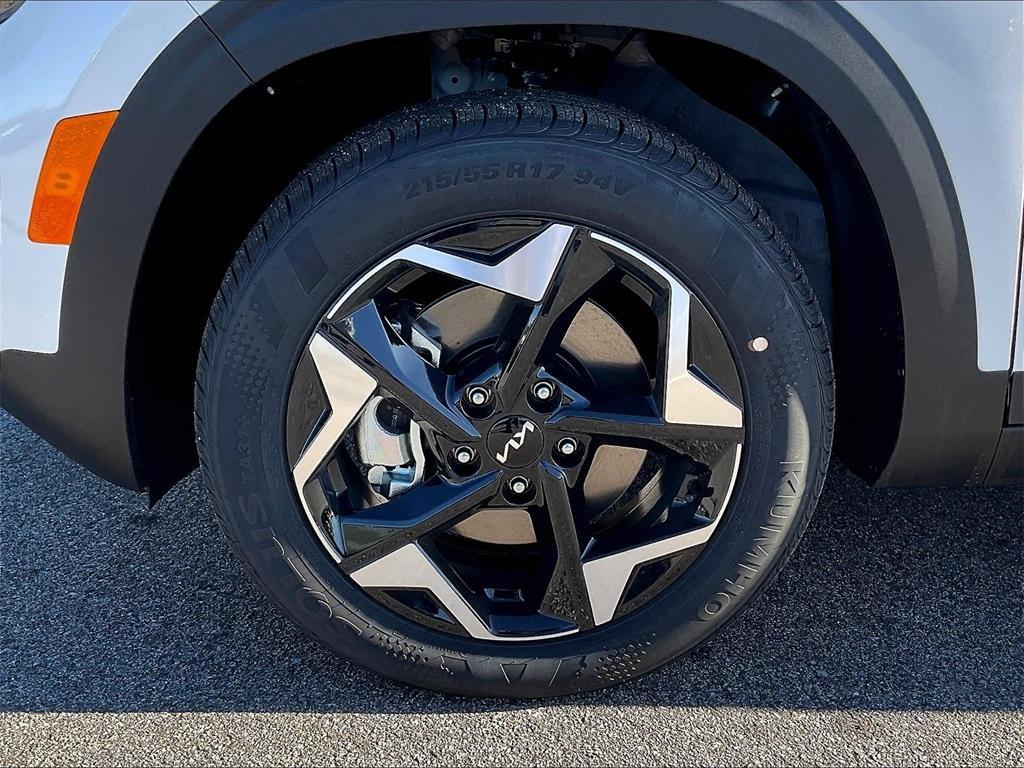 new 2026 Kia Seltos car, priced at $27,277