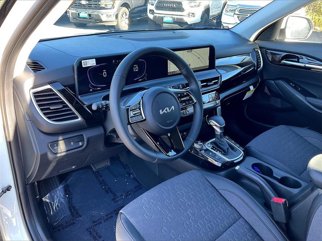 new 2026 Kia Seltos car, priced at $27,277