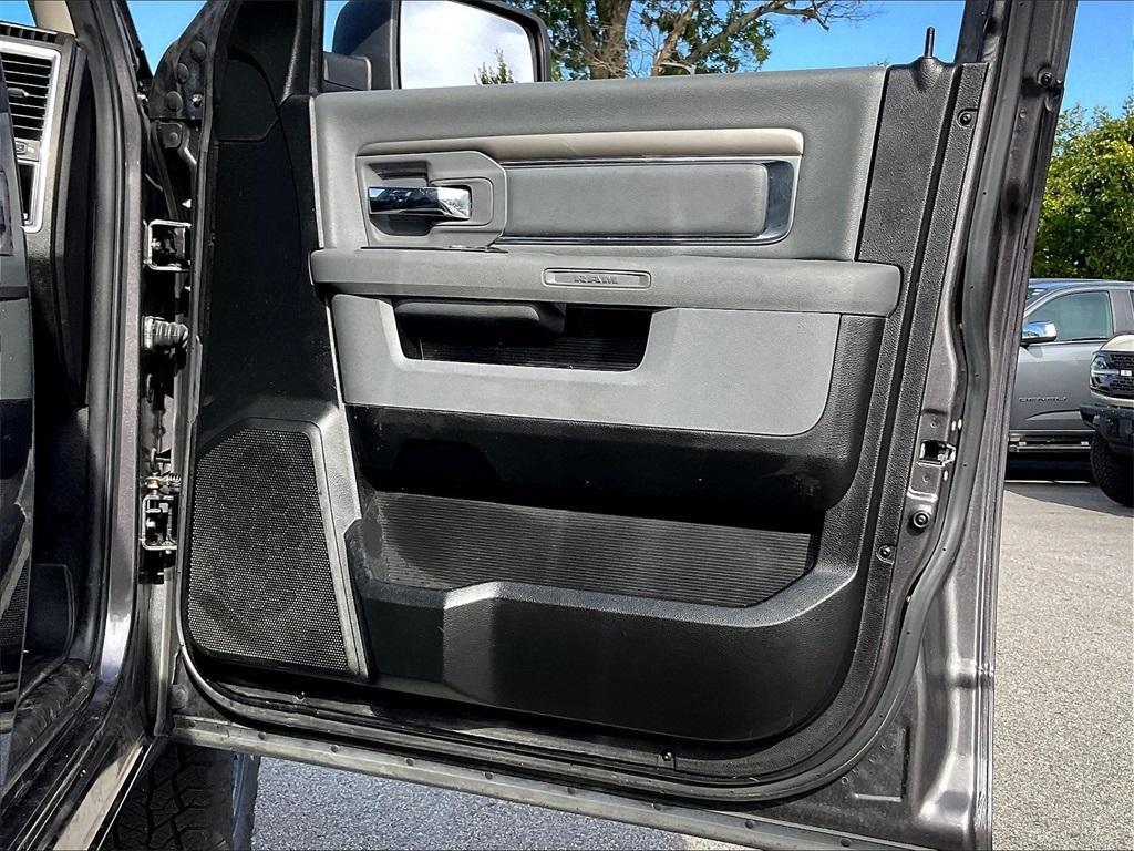 used 2020 Ram 1500 Classic car, priced at $26,287