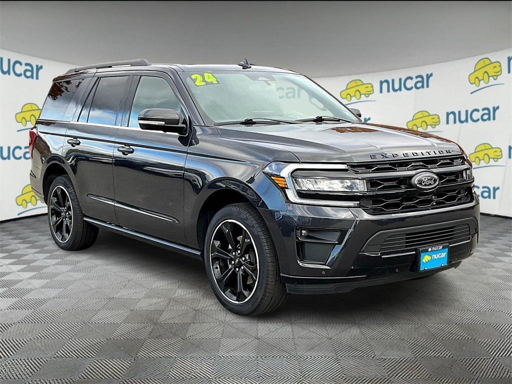 used 2024 Ford Expedition car, priced at $62,427