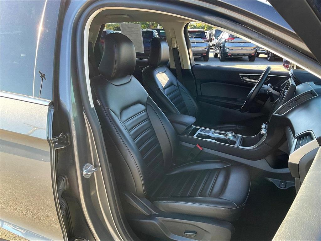 used 2022 Ford Edge car, priced at $21,823