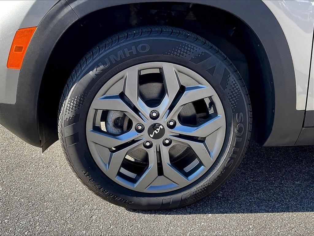 used 2024 Kia Seltos car, priced at $22,623