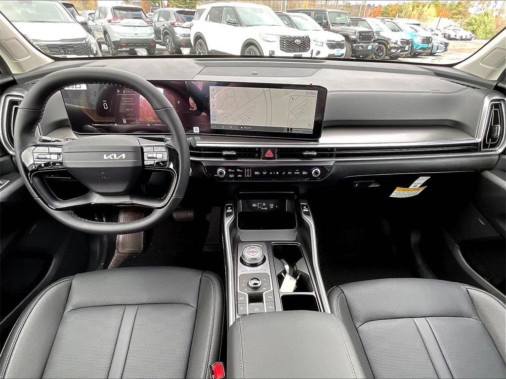 new 2026 Kia Sorento Hybrid car, priced at $42,885
