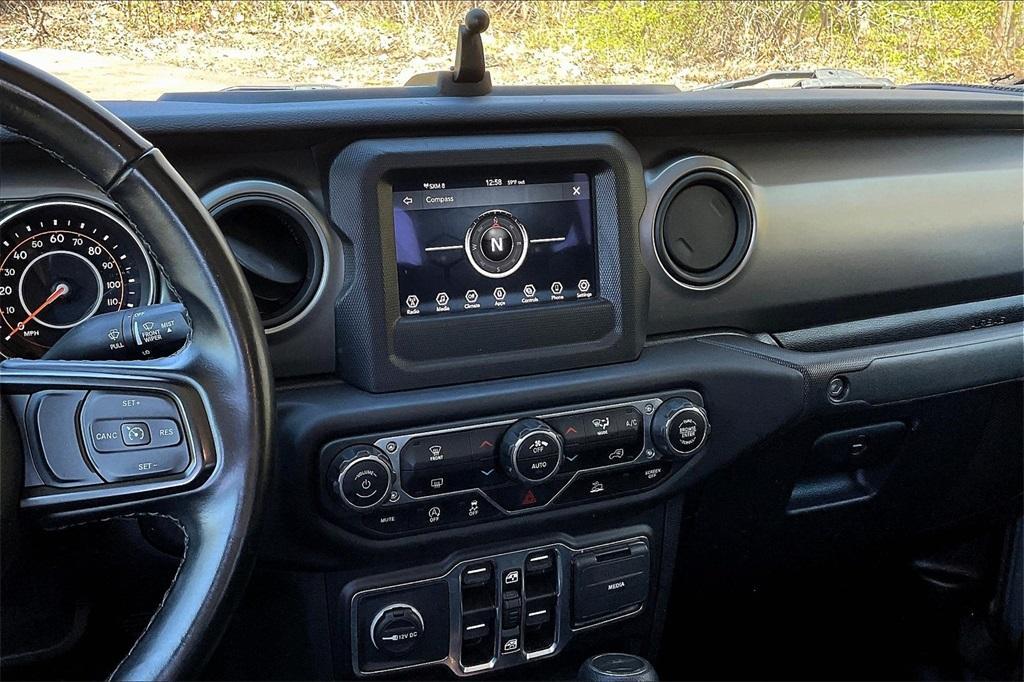 used 2021 Jeep Gladiator car, priced at $30,744