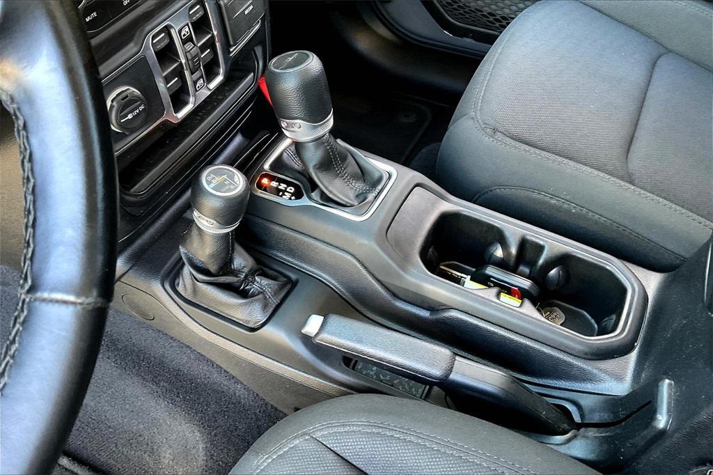 used 2021 Jeep Gladiator car, priced at $30,744